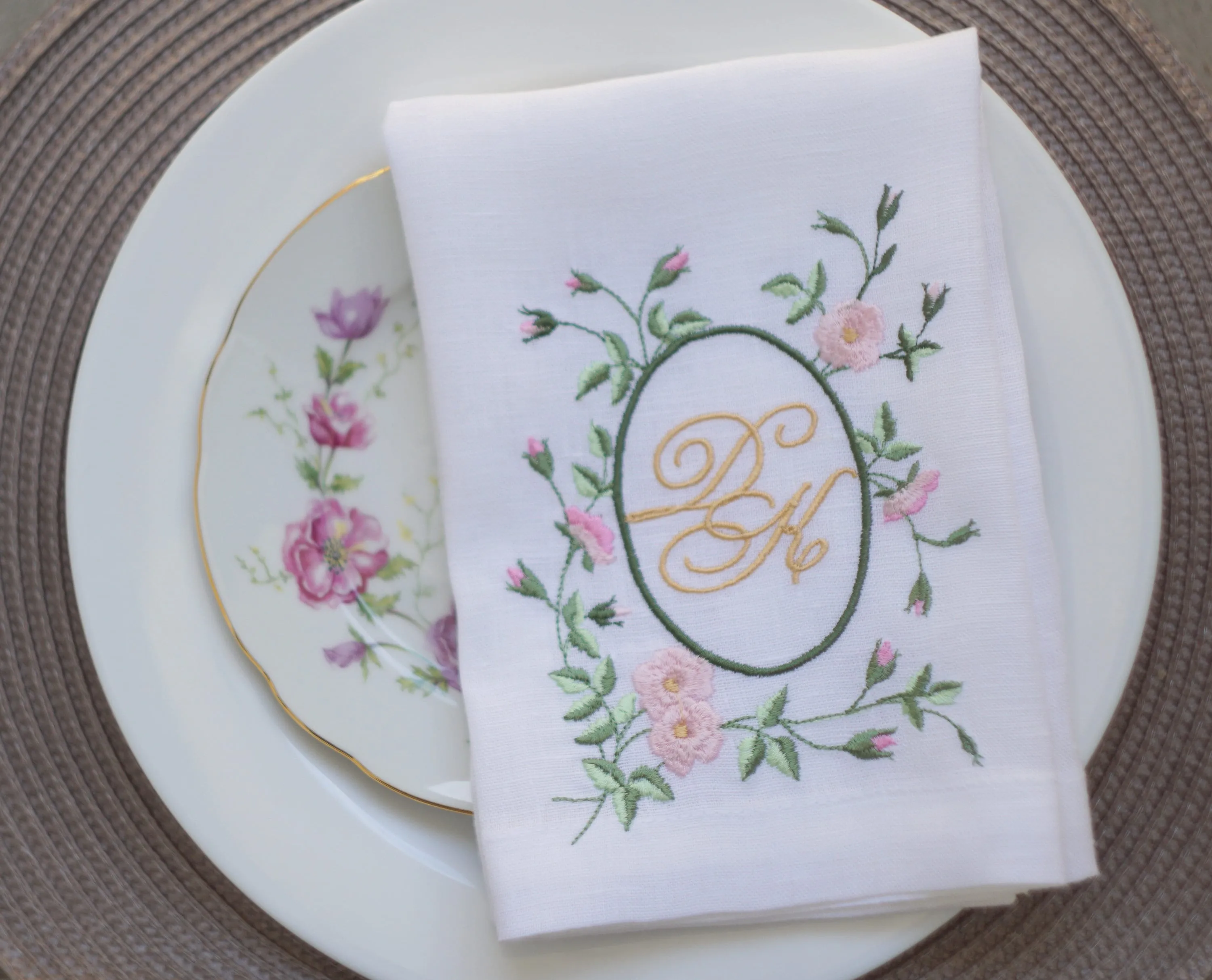 #101 | Rose branches | Personalized | Linen napkins