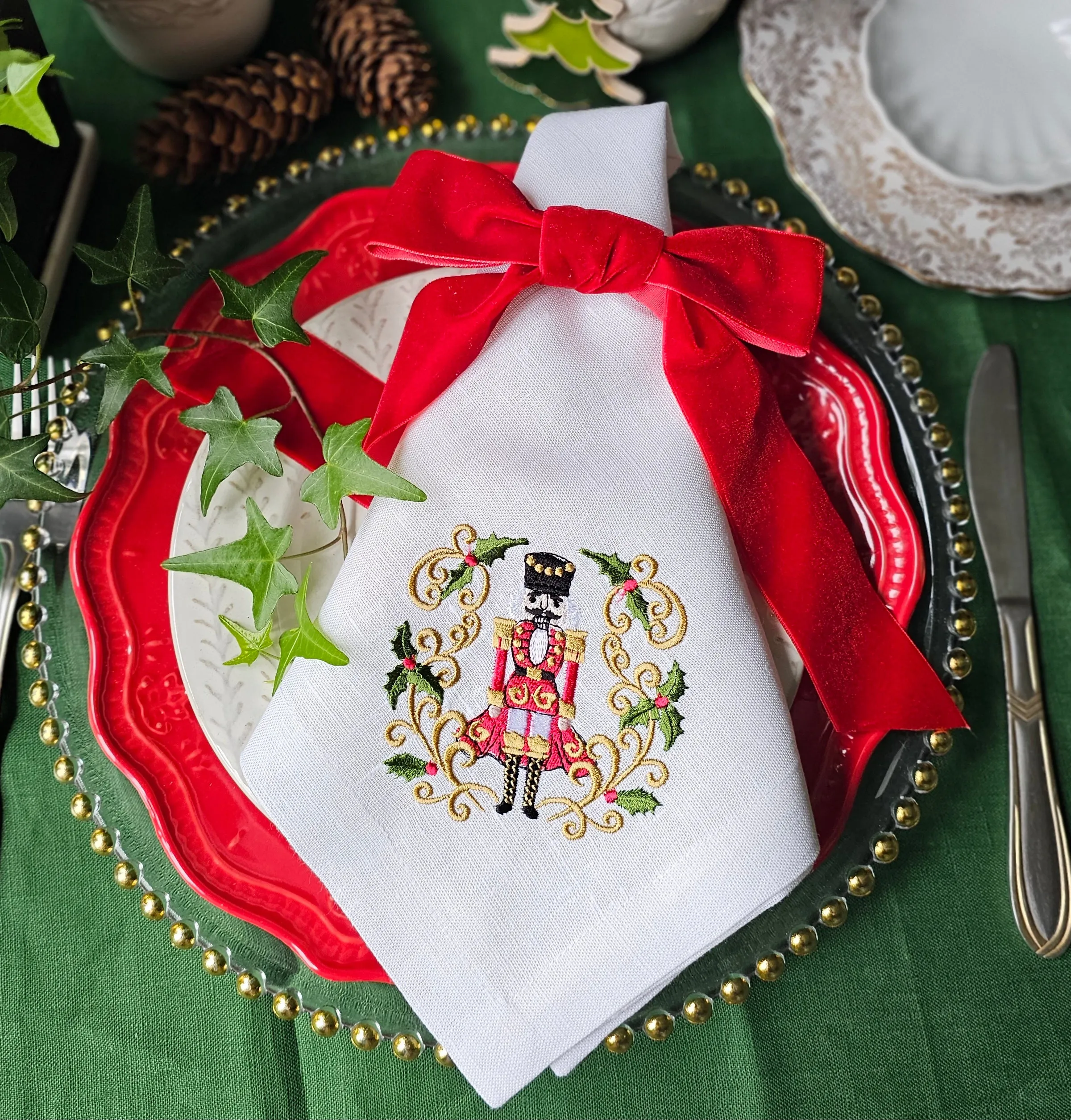 #110 | The Christmas Nutcracker | Linen napkins