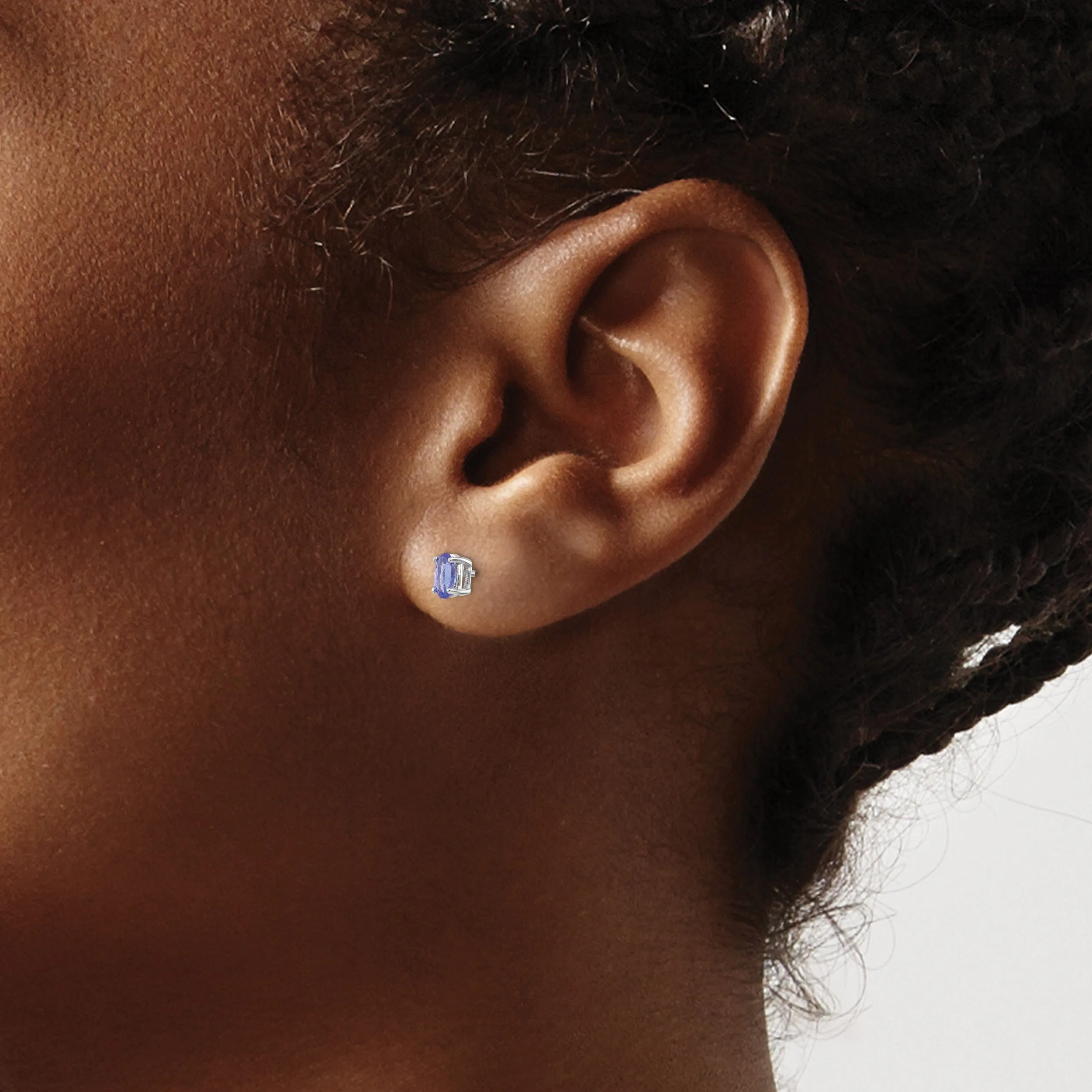 14k White Gold Oval Tanzanite Earrings