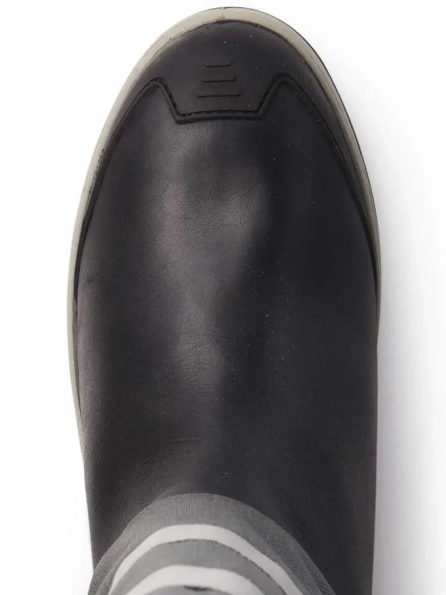 40% OFF DUBARRY Crosshaven Sailing Boots - GORE-TEX - Navy - Size: UK 7 & 8