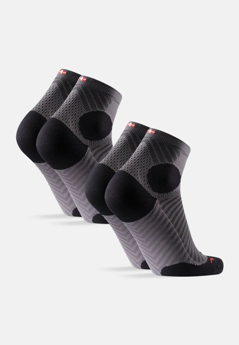 ANTI-SLIP RUNNING SOCKS