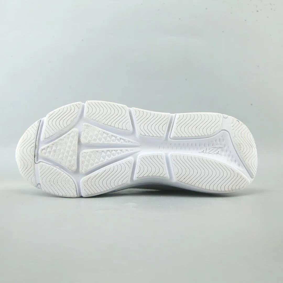 AVIA MEMORY FOAM