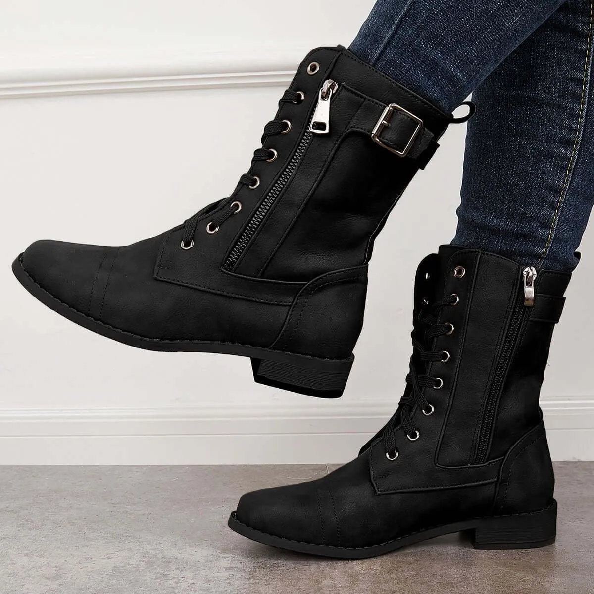 Casual and supportive orthopedic Boots