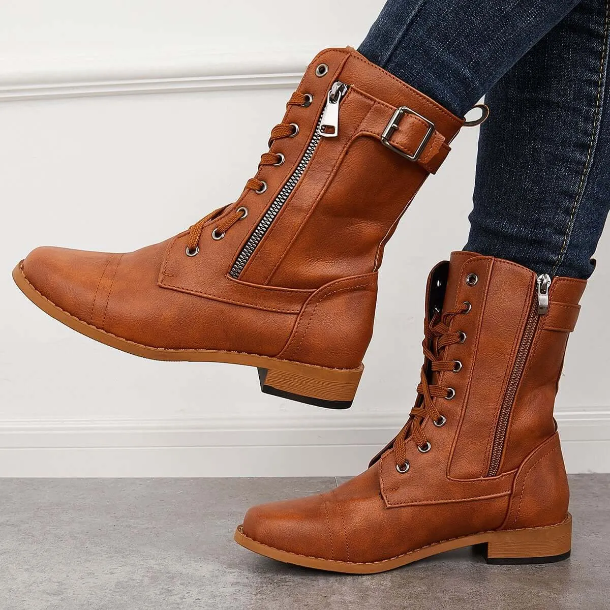 Casual and supportive orthopedic Boots