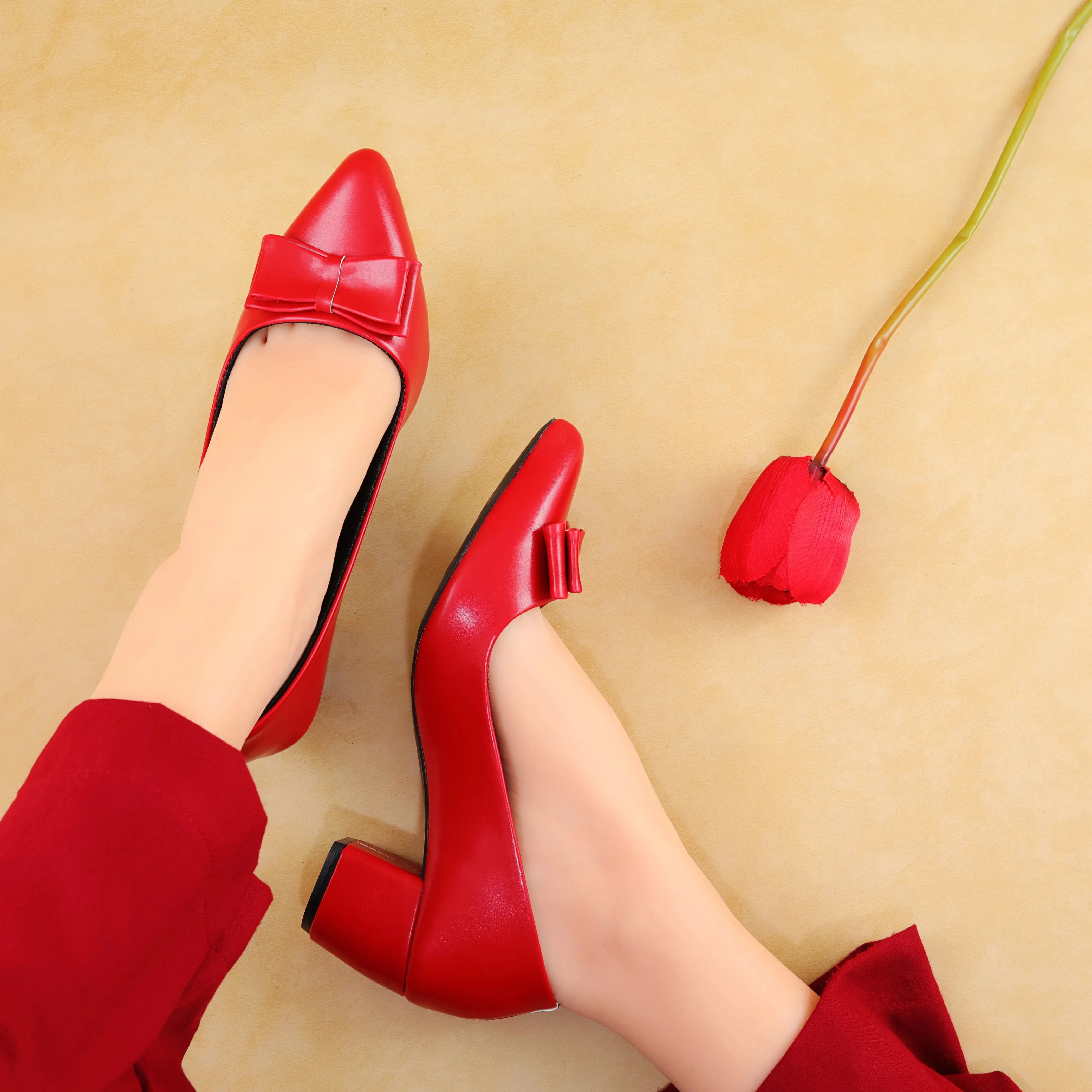 Elden Red women Court shoes