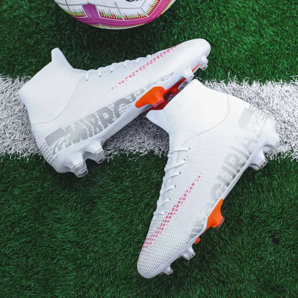 Factory Wholesale soccer shoes High Top Custom Brand Outdoor Leisure Fashion Football Shoes