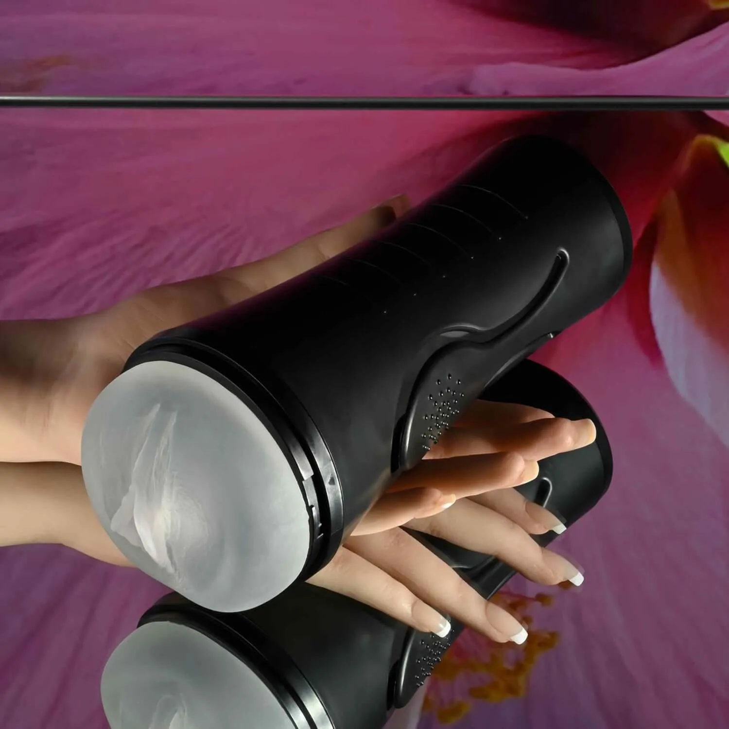 Hold Tight Vagina Stroker Black