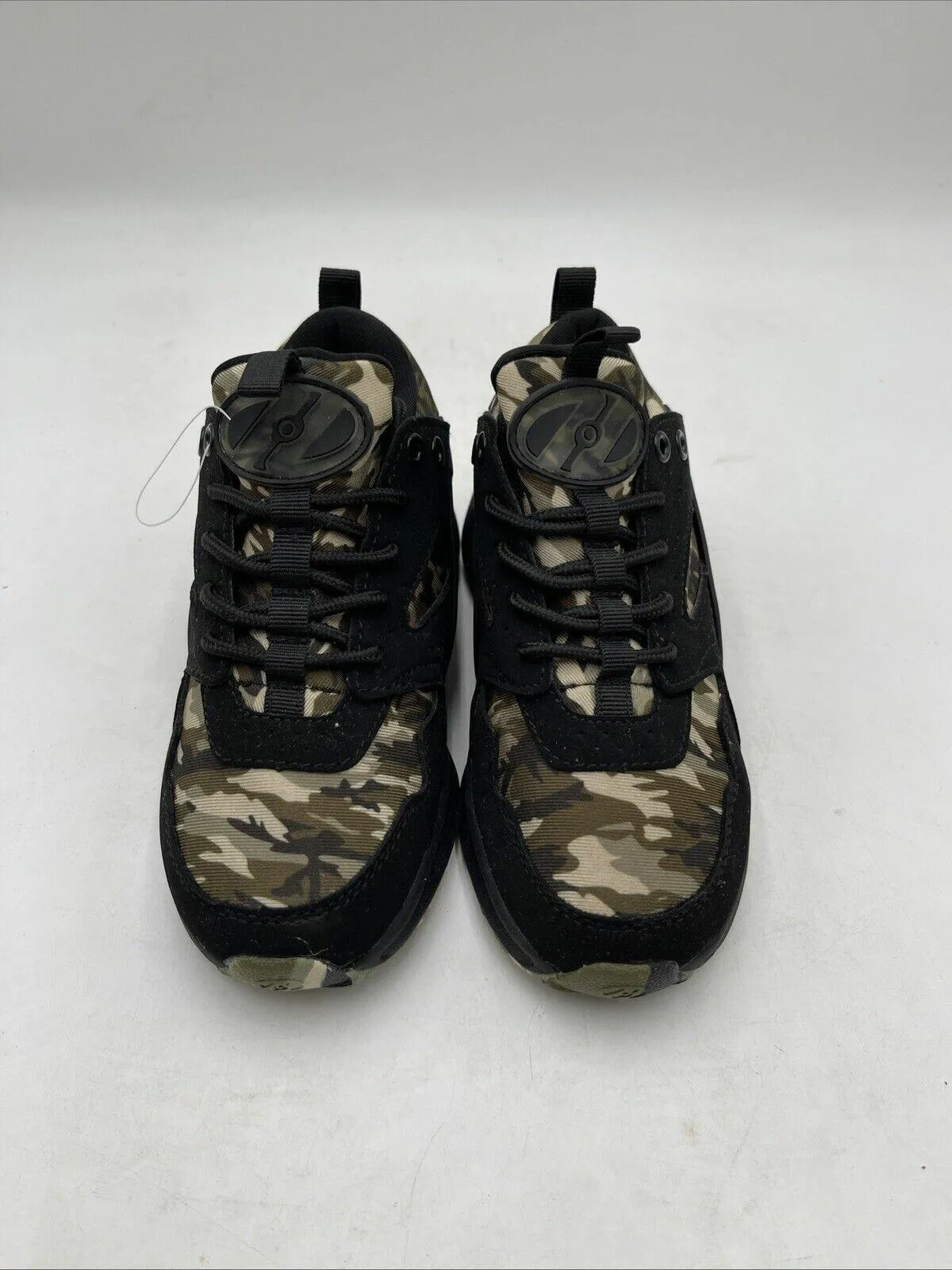 Kid’s Heelys Force Sneakers Black/Green Camo Size 13C - Very Good