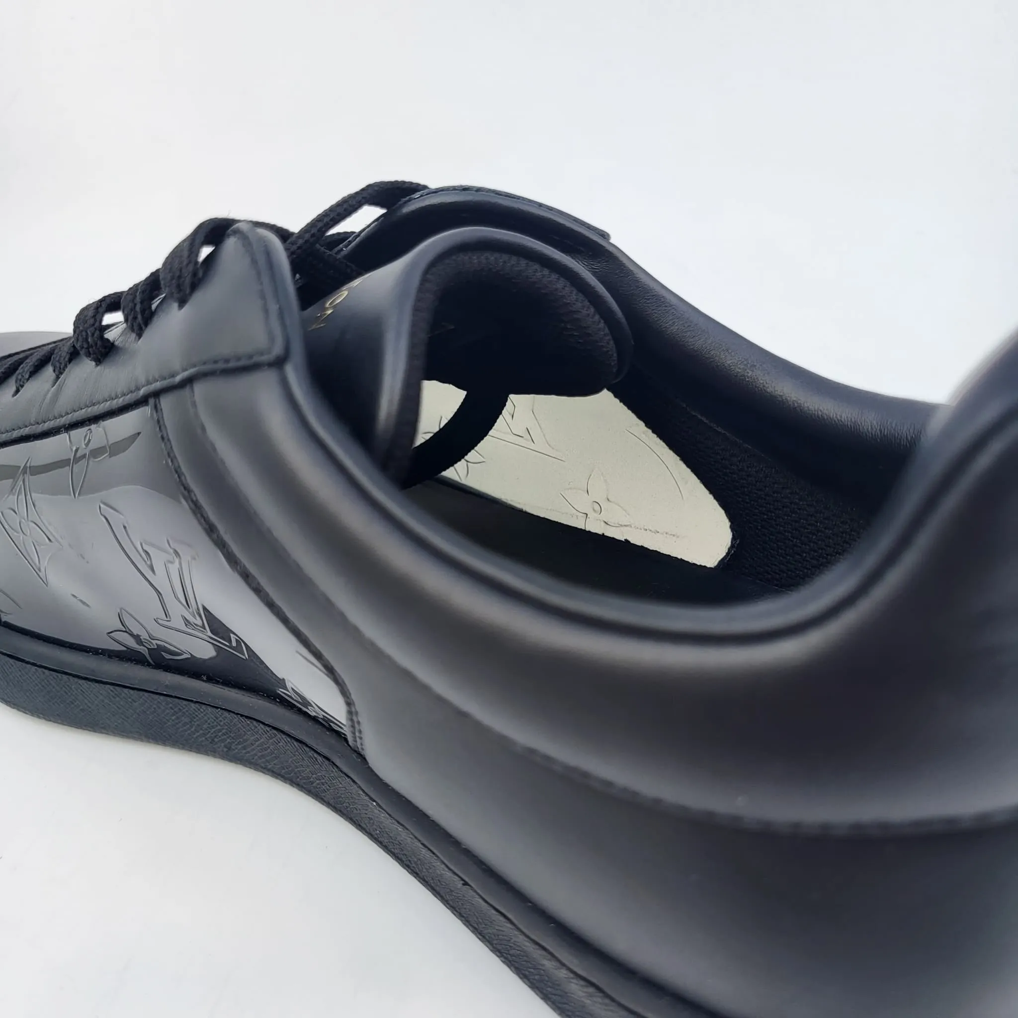 Luxembourg Sneaker