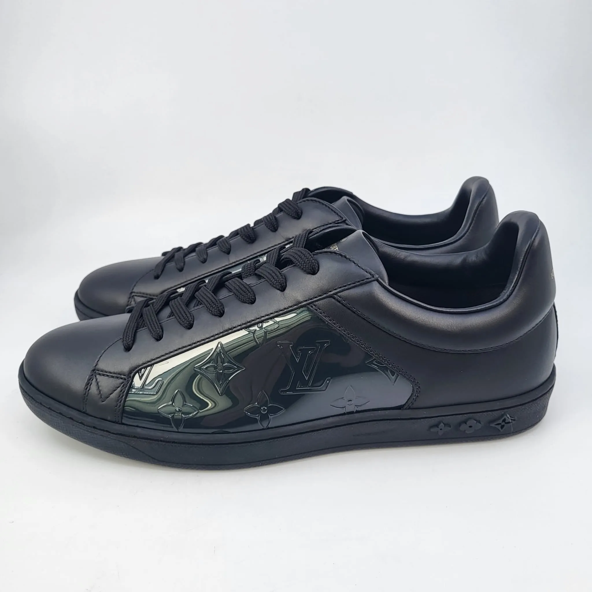 Luxembourg Sneaker