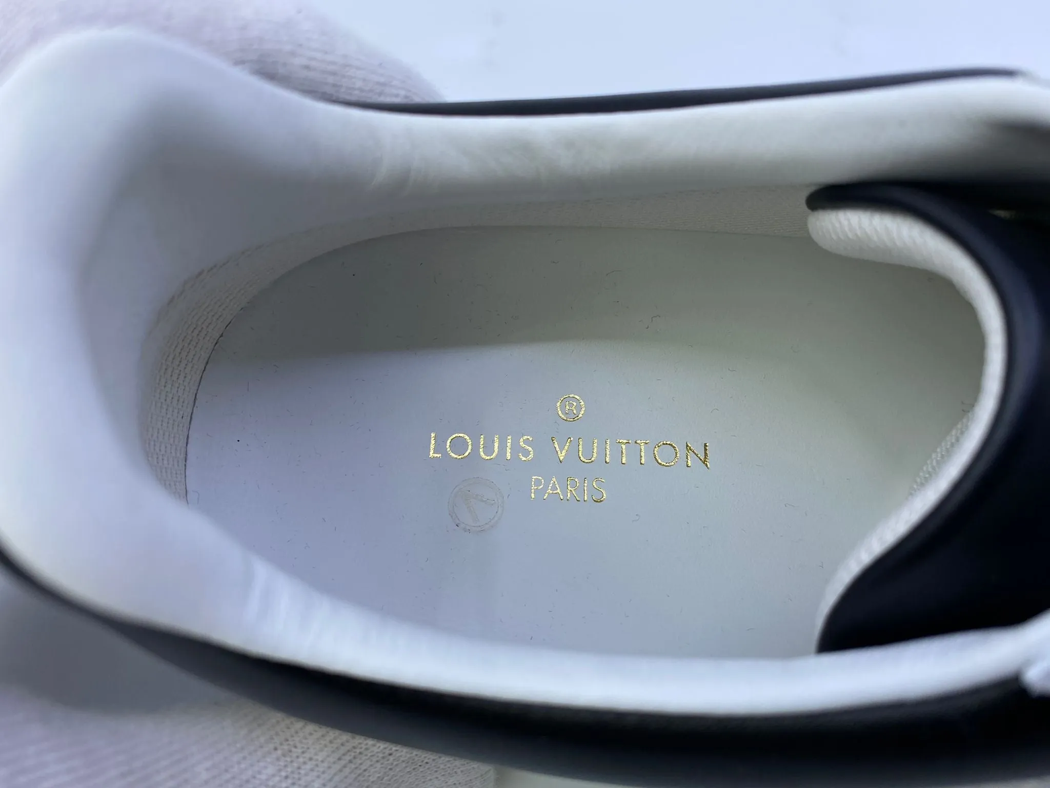Luxembourg Sneaker