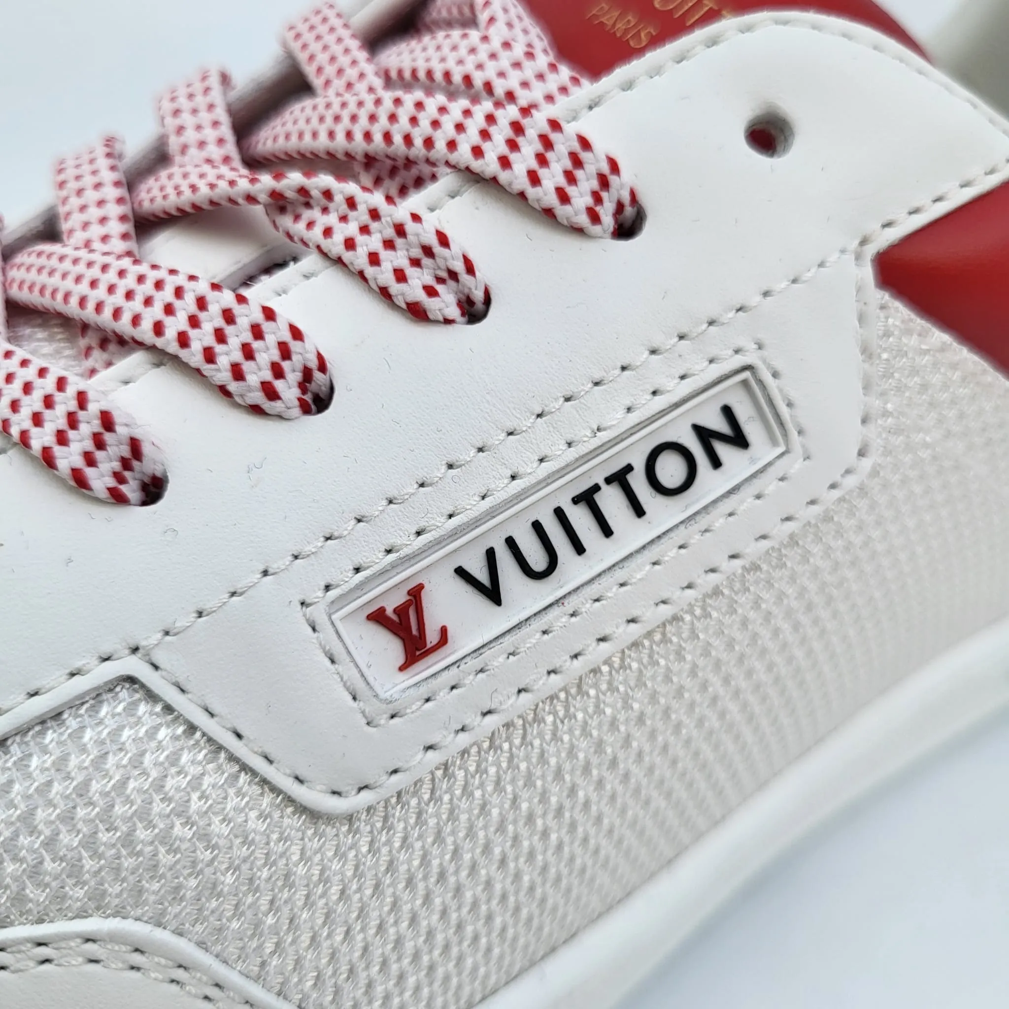Luxembourg Sneaker
