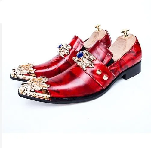 Luxury Italian Men Business Shoes Pointed Toe Formal Dress Shoes Metal Charm Genuine Leather Party Men Shoes Red