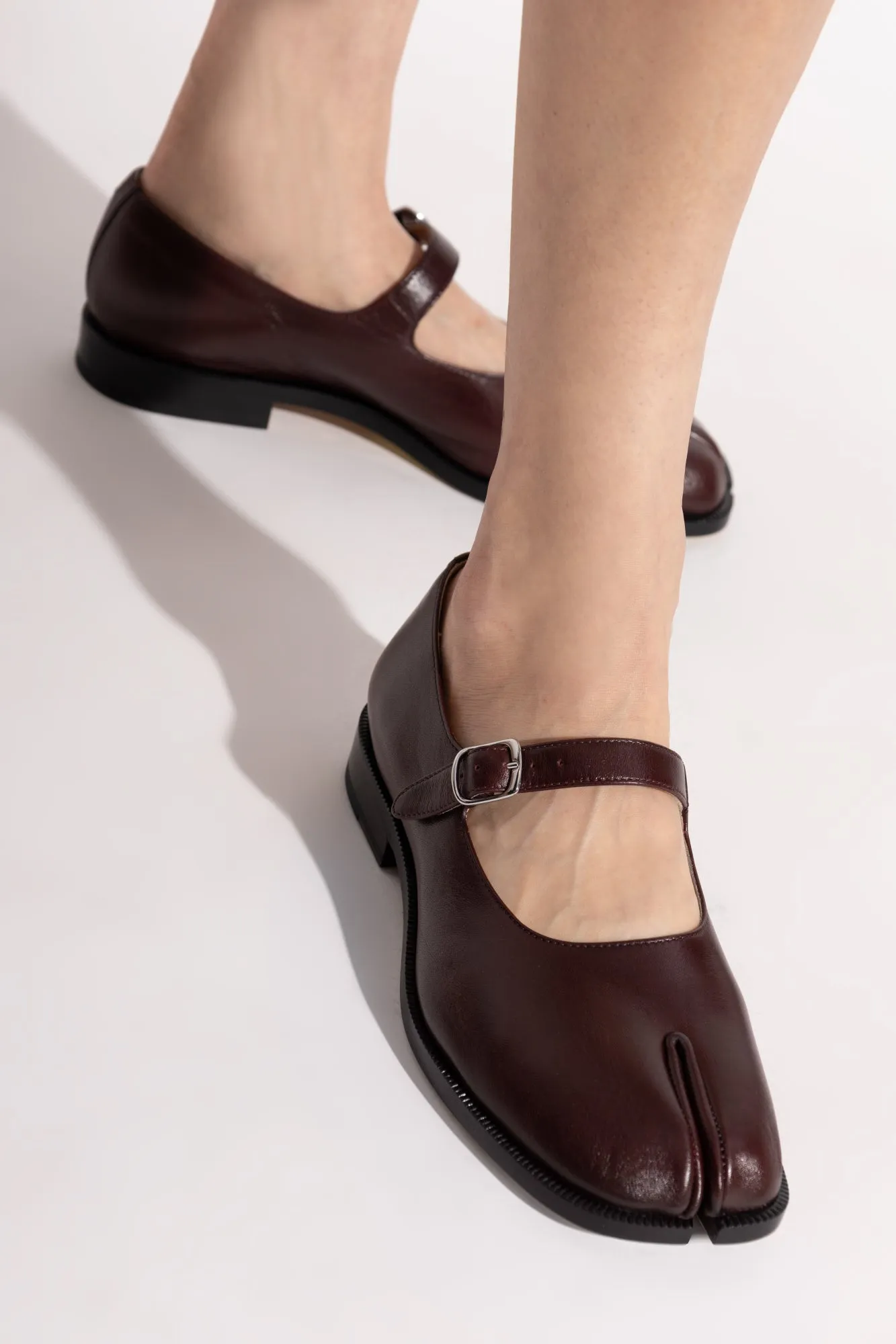 Maison Margiela Leather shoes in BURGUNDY - 38