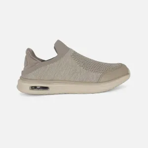MEN SPORTS SLIP-ON SHOES