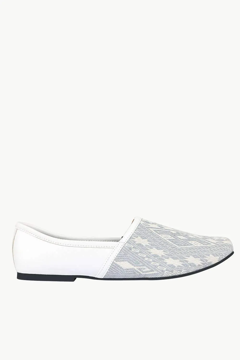 Men's White Jacquard Slip-On Juttis