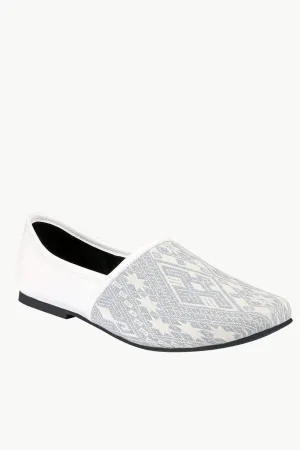 Men's White Jacquard Slip-On Juttis