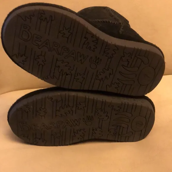 New Bearpaw Buttercup Toddler Boot