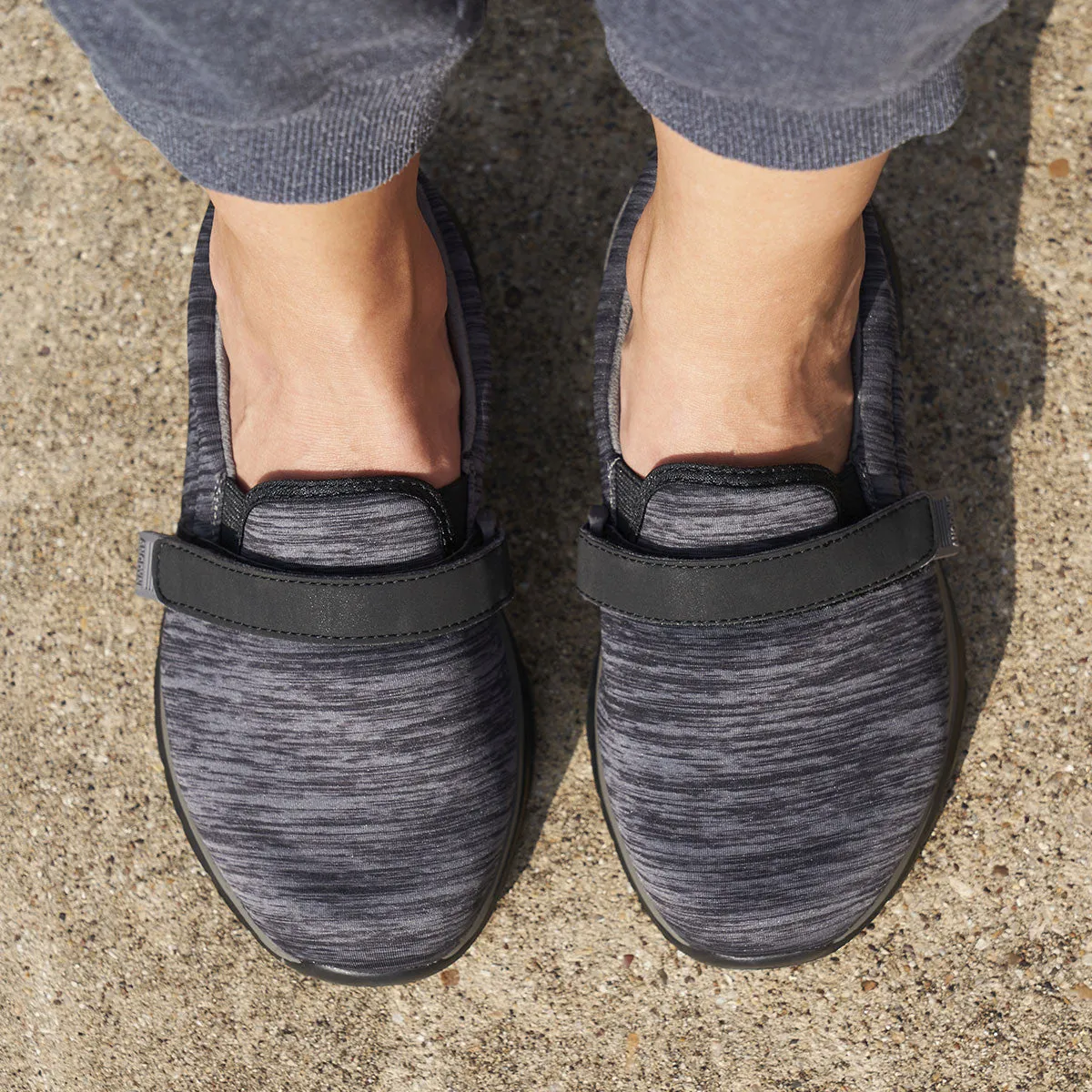 No. 11 Women's Sport Trainer