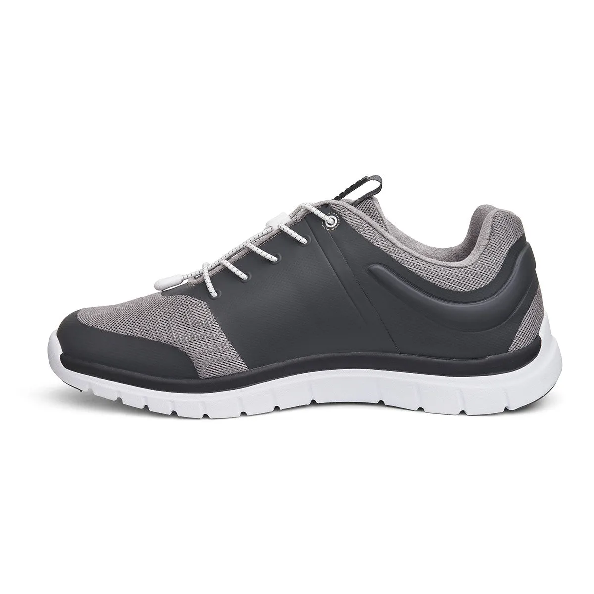 No. 22 Men's Sport Runner