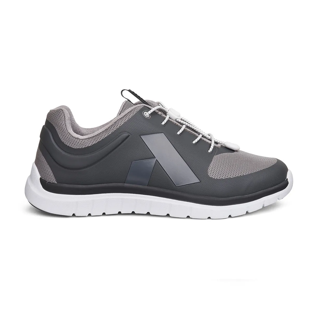 No. 22 Men's Sport Runner