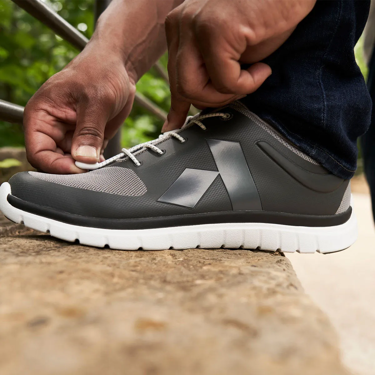 No. 22 Men's Sport Runner