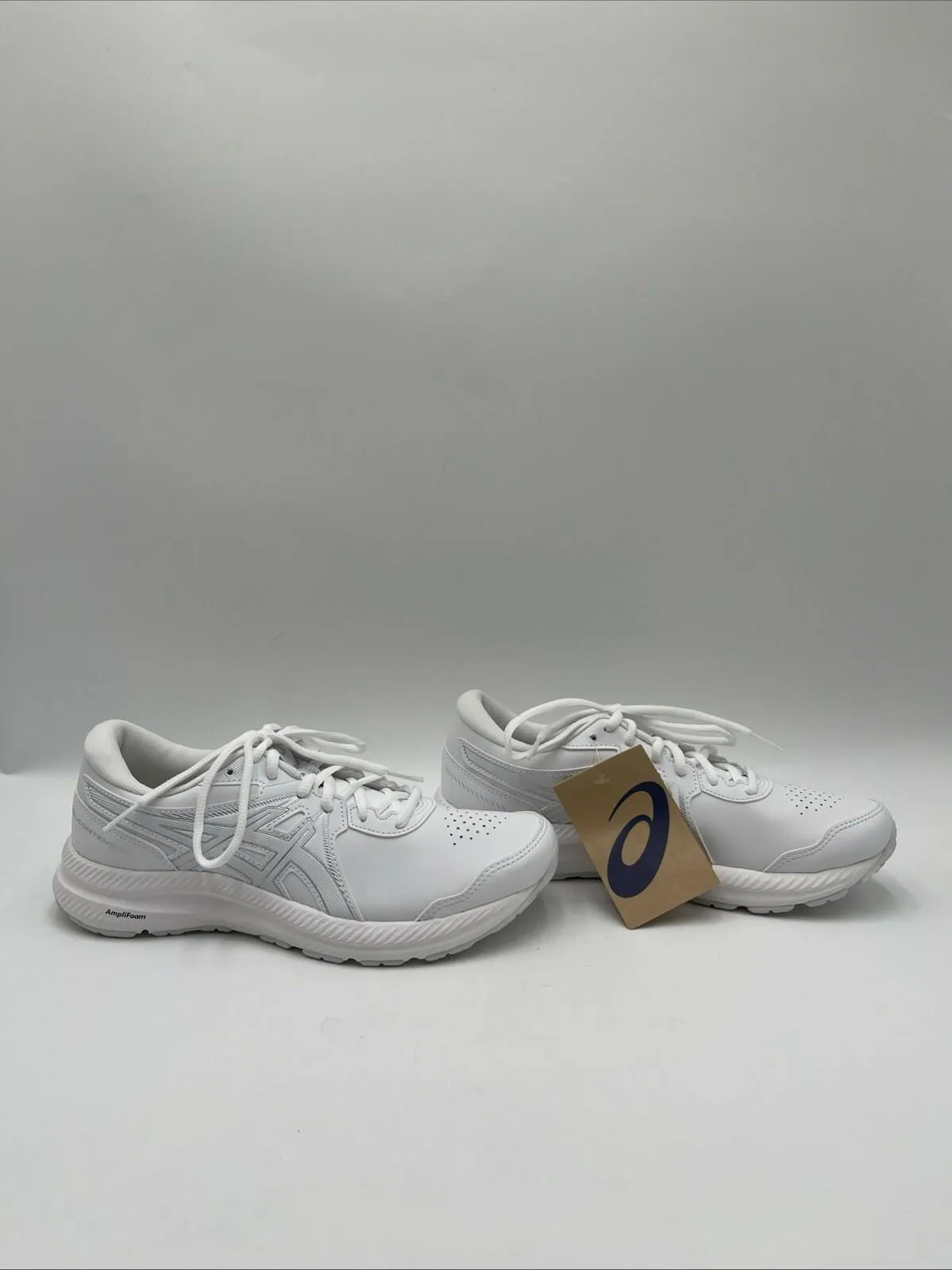 NWB ASICS Women's GEL-Contend Walker Sneakers White Size 8
