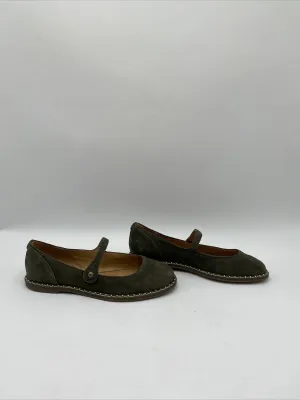 NWB Crown Vintage Women's Famela Mary Jane Flats Green Size 6M
