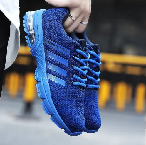 Seasonprestige mens footwear with BreathFit RunPro
