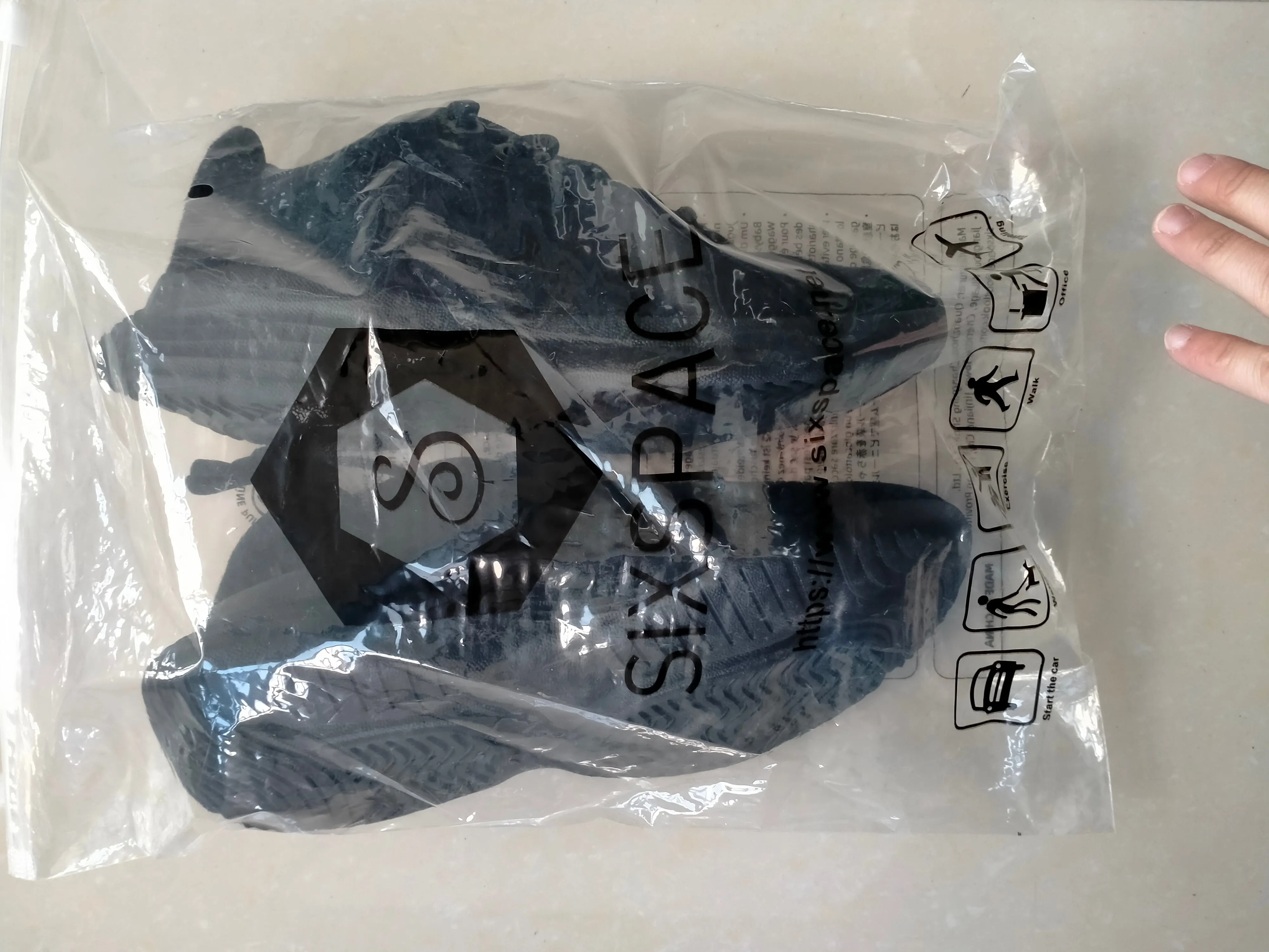 SIXSPACE Soccer Shoes Athletic Indoor Comfortable