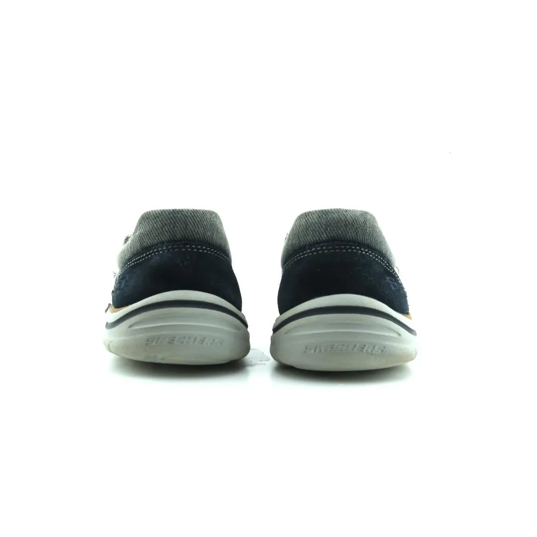 SKECHERS MEMORY FOAM