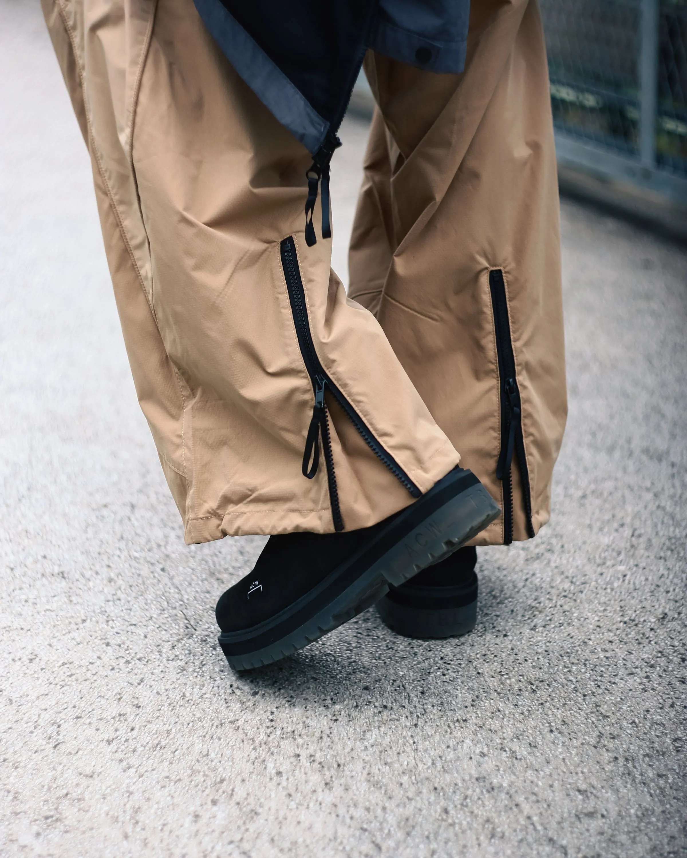Slanted-Zipper Track Pants - Khaki