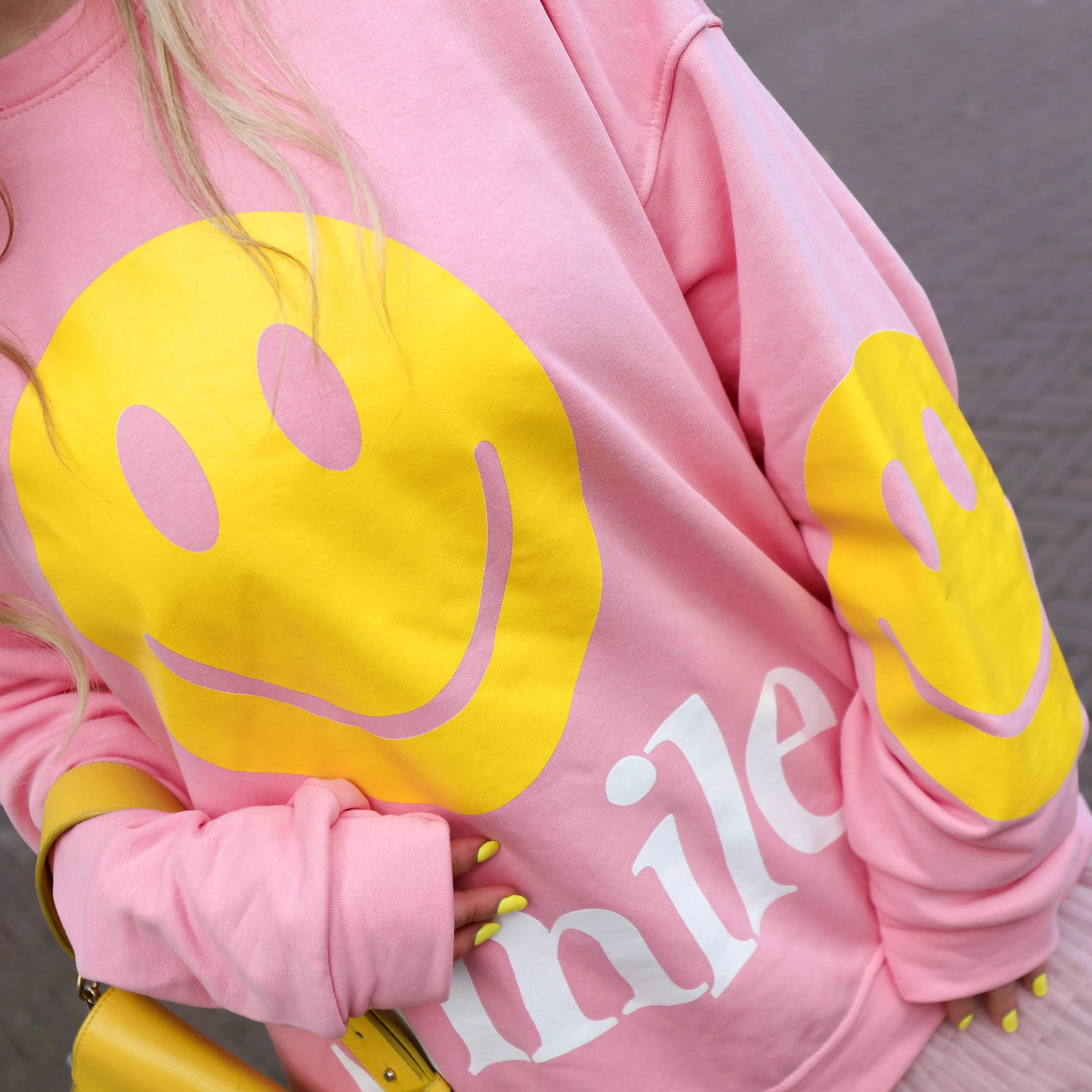 Smile sweater roze