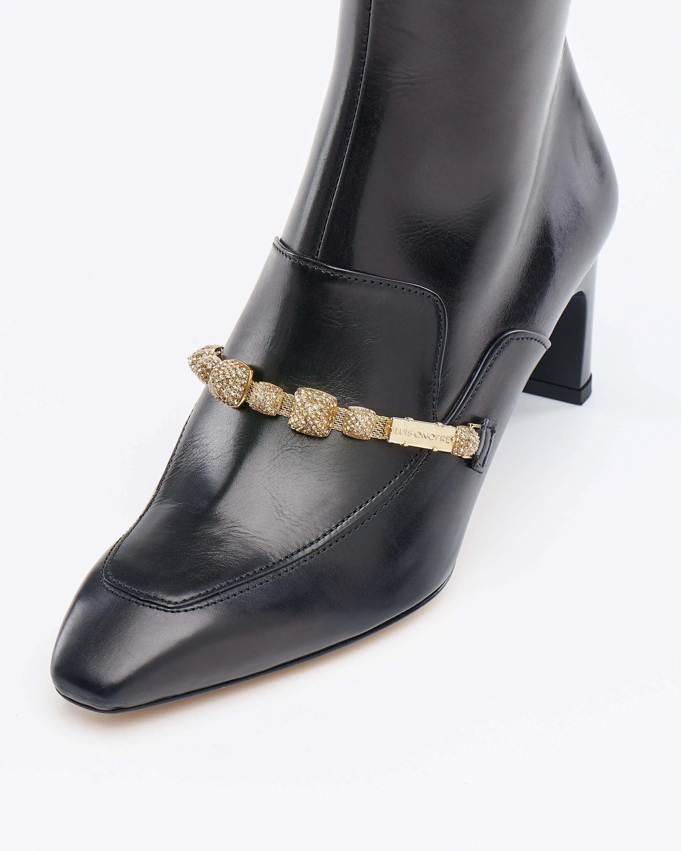 Spike Black