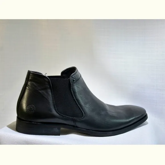 Steve Madden leather bootie