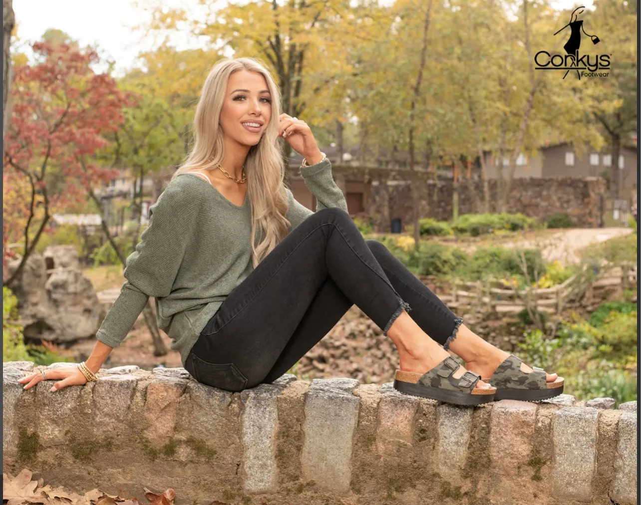 Tabloid Camo Platform Sandal