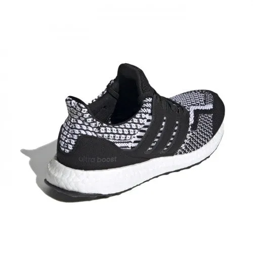 ULTRABOOST 5.0 DNA W