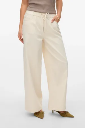 Valeria Mid Rise String Staight Ecru Jeans