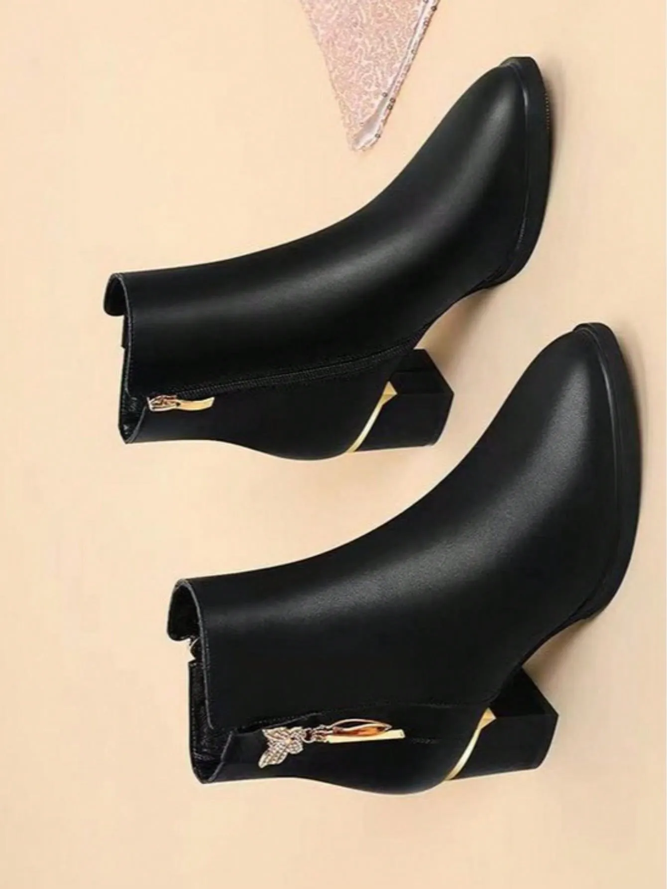 Women's Round Toe Chunky Heel Pumps, New Fur-Lined Fall/Spring Casual Leather Slip-On Shoes, Mid Heels Tassel Short Boots