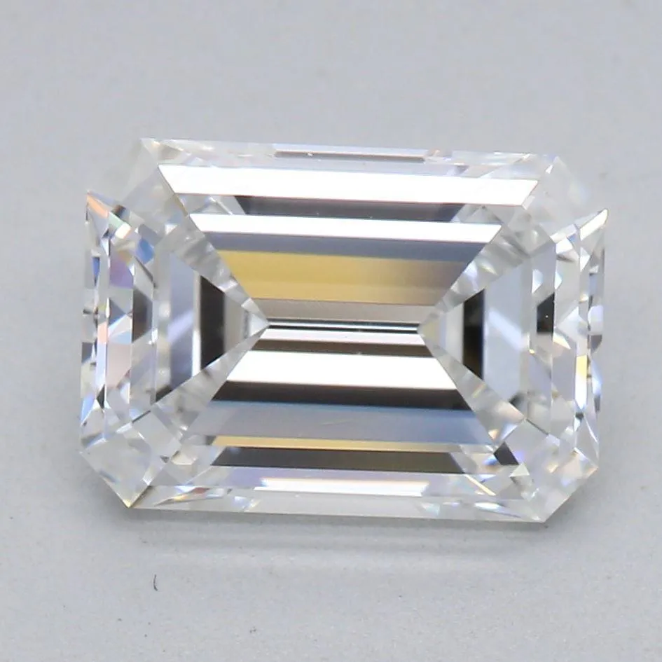 Your Custom Cut 2.21ct I VVS Distinctive Emerald Cut Mined Diamond